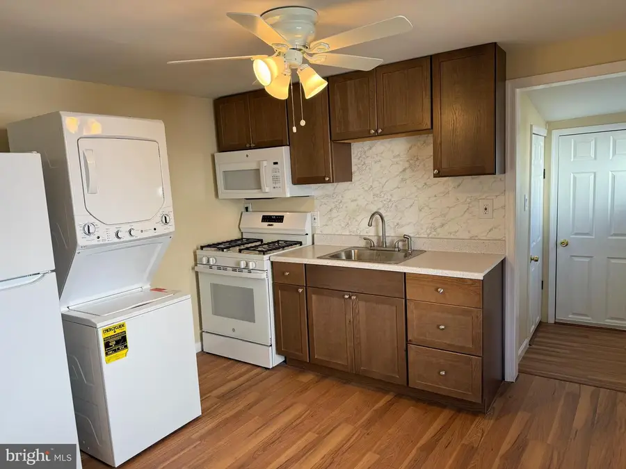 128 Harrison Ave, Morrisville, PA 19067 - Image #2