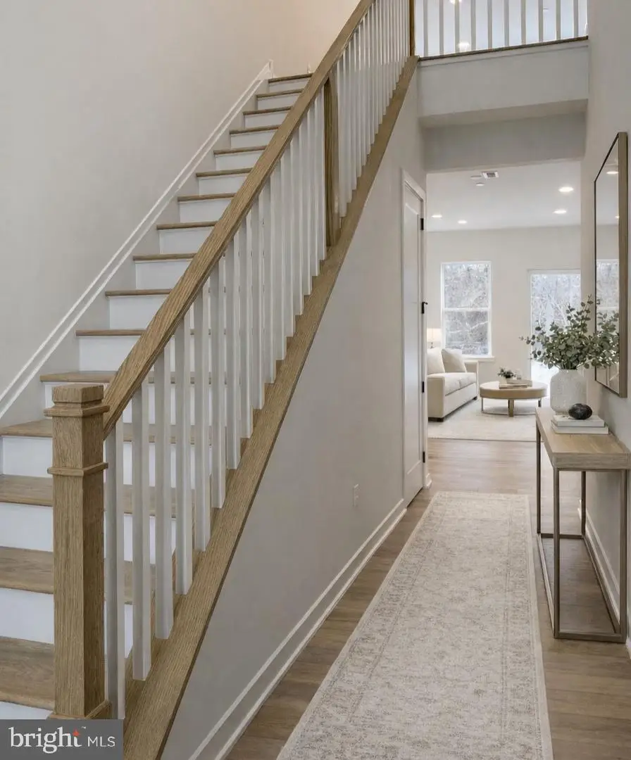 4 Oakwood Ln, Sellersville, PA 18960 - Image #2