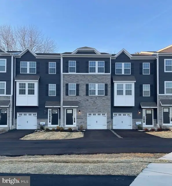 103 Bell Court, Sellersville, PA 18960 - Image #1