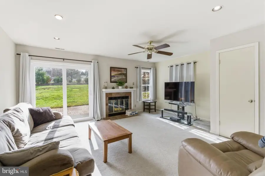 48 Old Mill Ln, Southampton, PA 18966 - Image #3