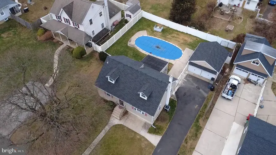 532 Welcome Ln, Feasterville Trevose, PA 19053 - Image #3