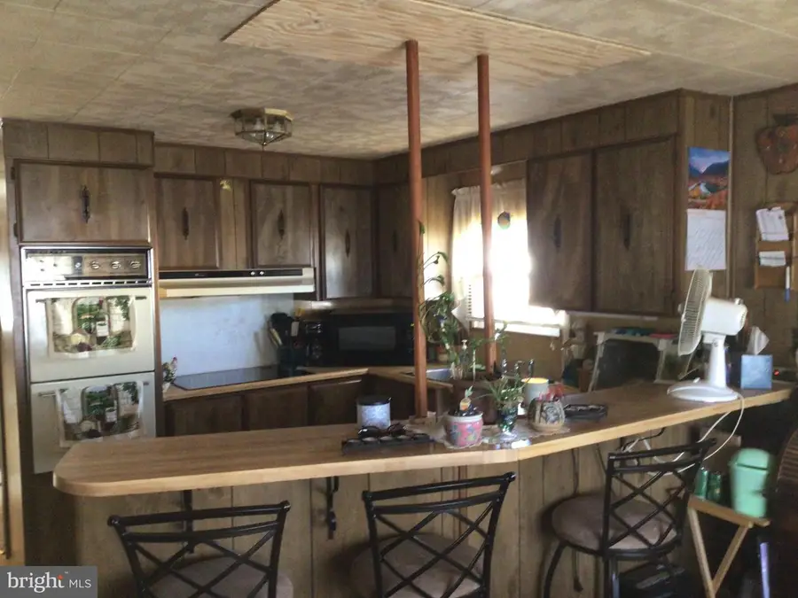 5510 Golden Dr, Morrisville, PA 19067 - #3