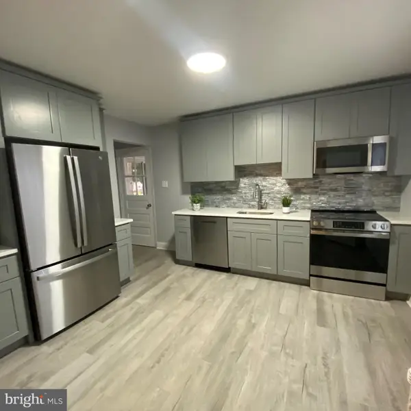 1313 Wynfield Ave, BRISTOL, PA 19007