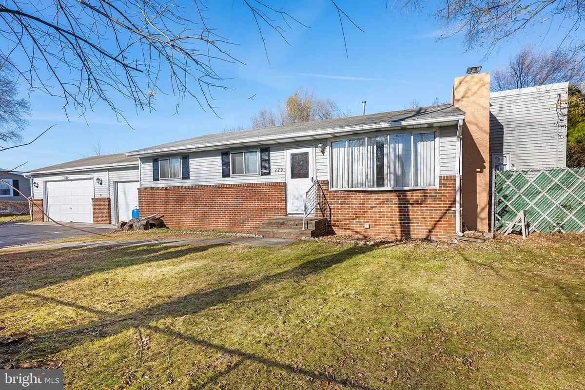 220 Western Ave, Bristol, PA 19007 - Image #1