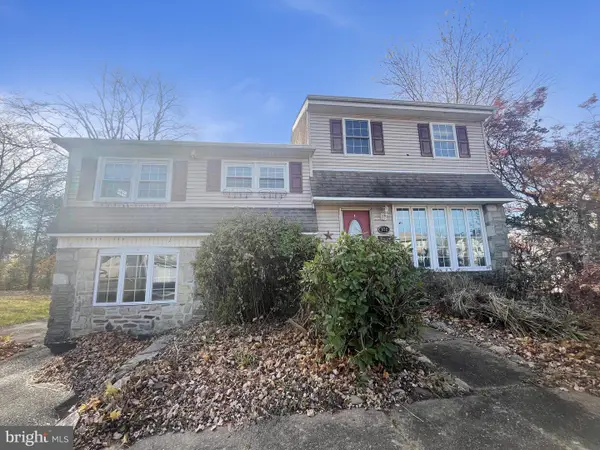 972 Windsor Rd, WARMINSTER, PA 18974