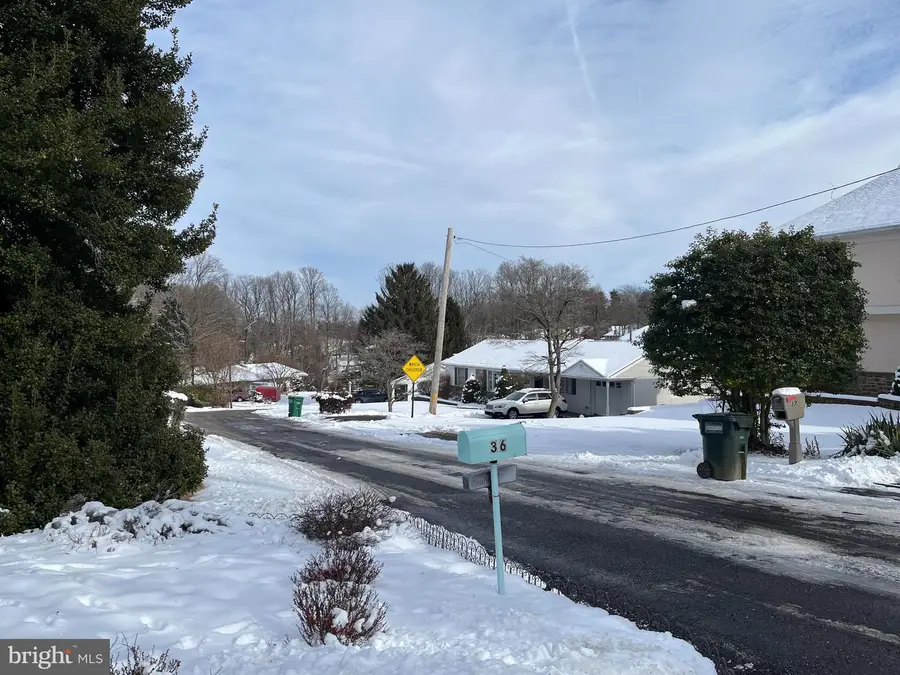 36 N Westview Ave, Feasterville Trevose, PA 19053 - Image #3