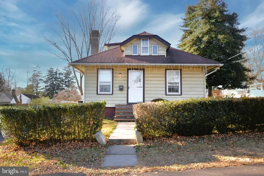 639 C Ave, Feasterville Trevose, PA 19053 - Image #2