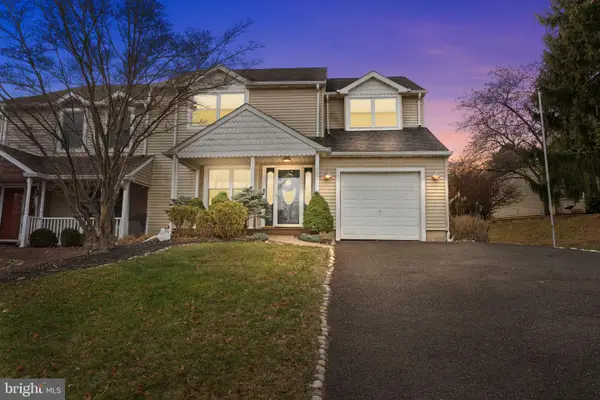 105 S Timber Rd, HOLLAND, PA 18966