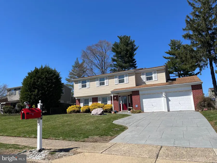 5869 Griscomb Dr, Bensalem, PA 19020 - Image #2
