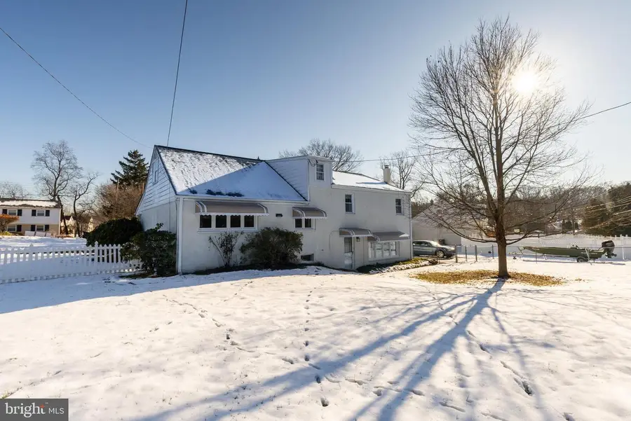 16 Wilbur Rd, Yardley, PA 19067 - Image #2