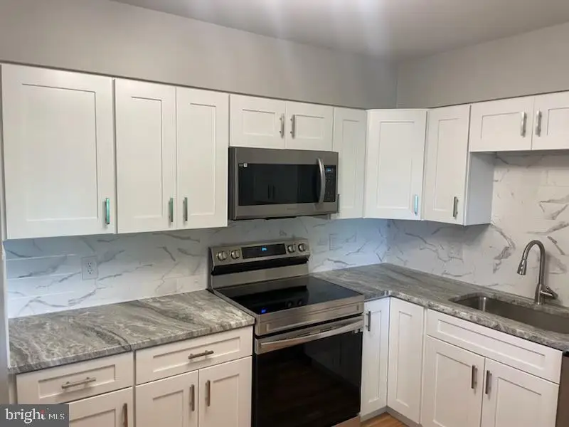 147 Hughes Ave, Sellersville, PA 18960 - #3