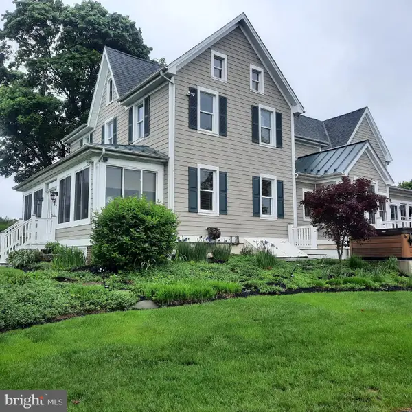 40 Foellner Ln, OTTSVILLE, PA 18942