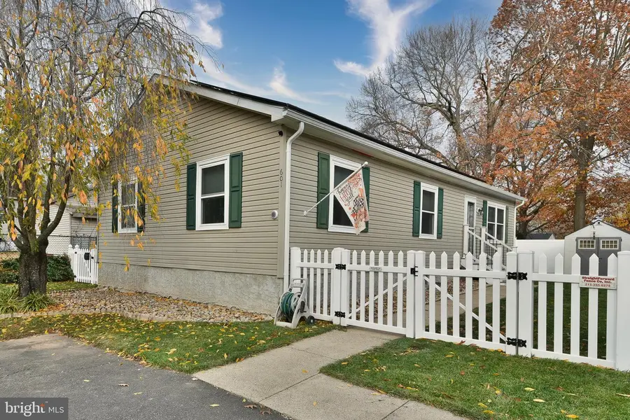 601 Fourth Ave, Croydon, PA 19021 - #2