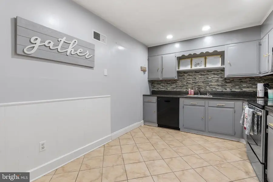 107 S Linda Ct, Richlandtown, PA 18955 - #3