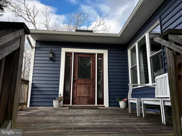 87 Langhorne Ave, FEASTERVILLE TREVOSE, PA 19053