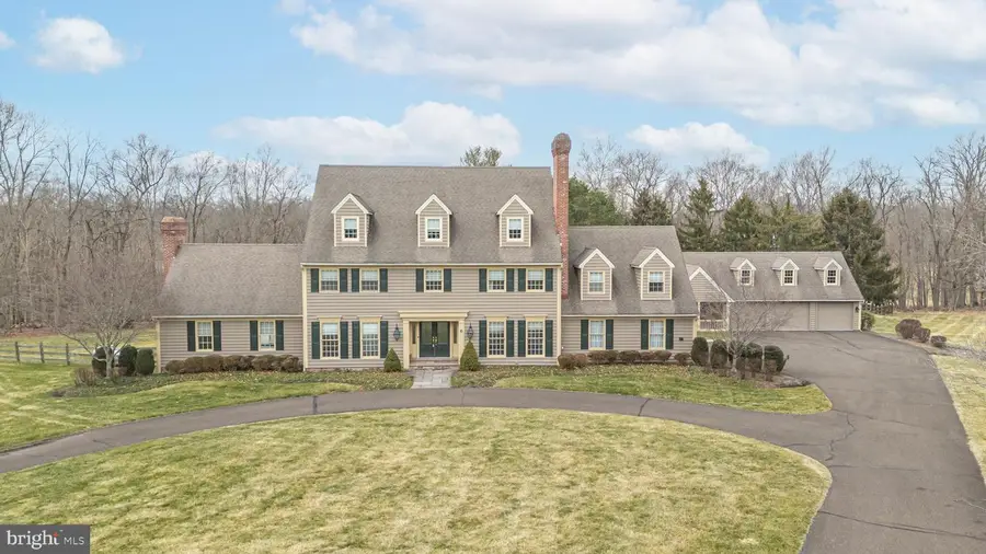 6 Mount View Ct, Newtown, PA 18940 - Image #2