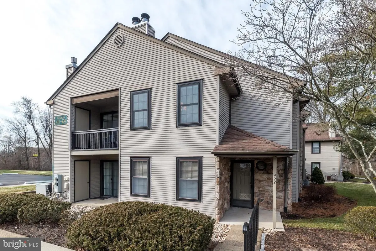 422 Redbud Ct, Warrington, PA 18976 - Image #1