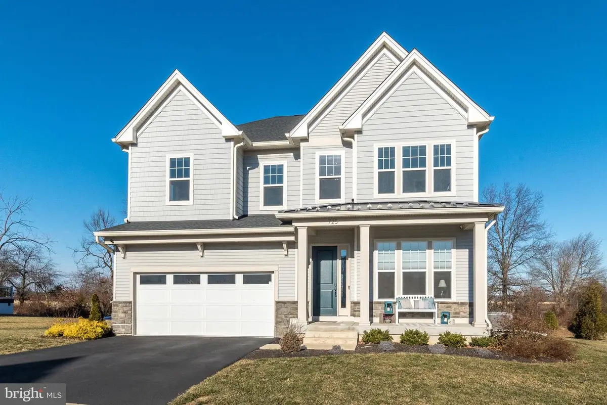 725 Conrad Dr, Warrington, PA 18976 - Image #1