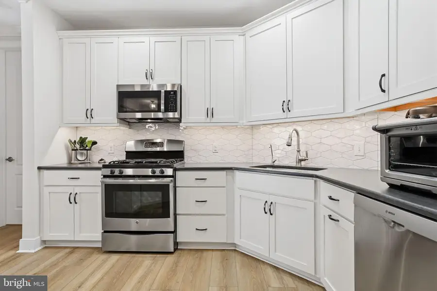 5211 Meridian Blvd, Warrington, PA 18976 - Image #3