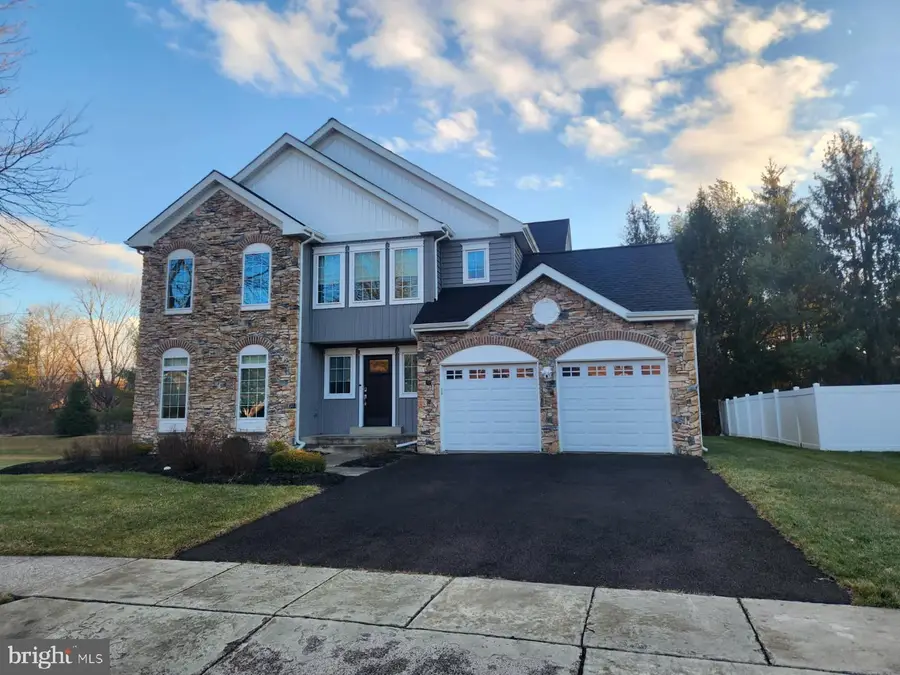 161 Equestrian Dr, New Hope, PA 18938 - Image #2