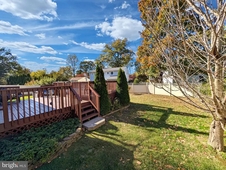 9 Maple Ln, Doylestown, PA 18901 - Image #3