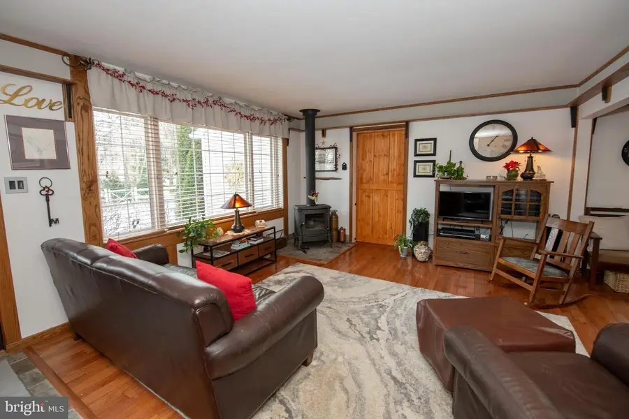 1514 2nd Street Pike, Southampton, PA 18966 - Image #2