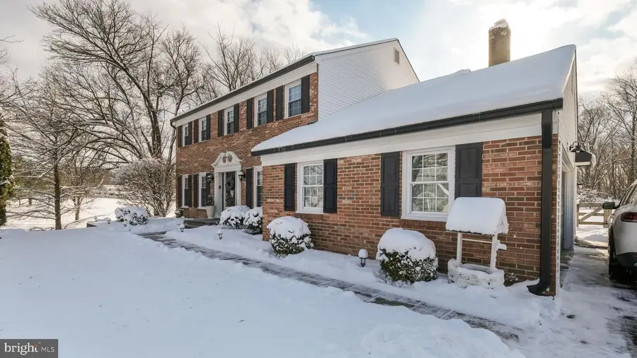 2457 Greensward S #s, Warrington, PA 18976 - Image #3