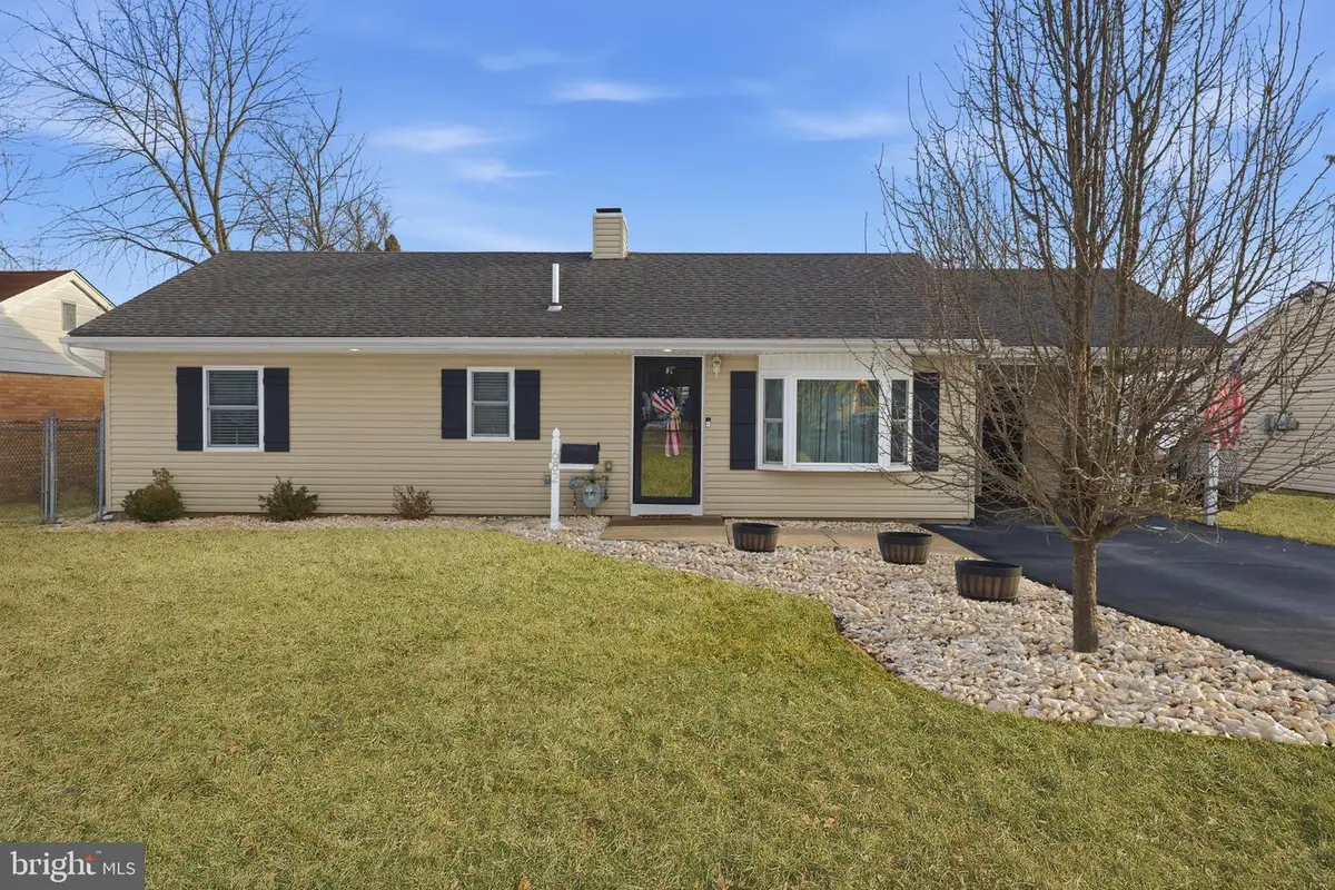 682 Trenton Rd, Fairless Hills, PA 19030 - Image #1