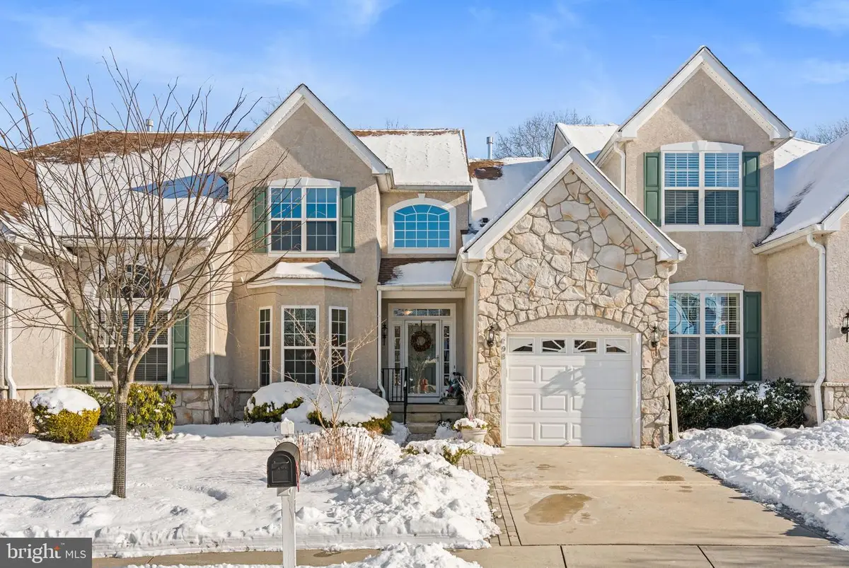 98 Mcconkey Dr, Washington Crossing, PA 18977 - #1