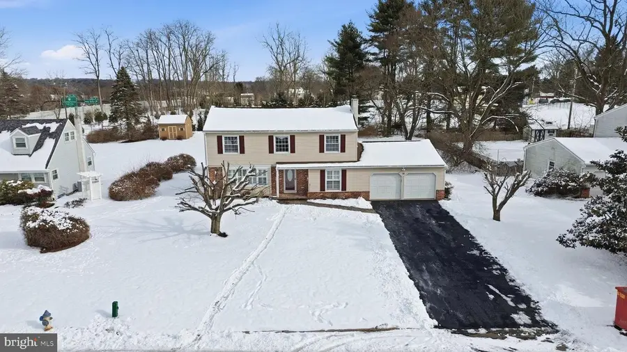 32 Lower Hilltop Rd, Yardley, PA 19067 - Image #3