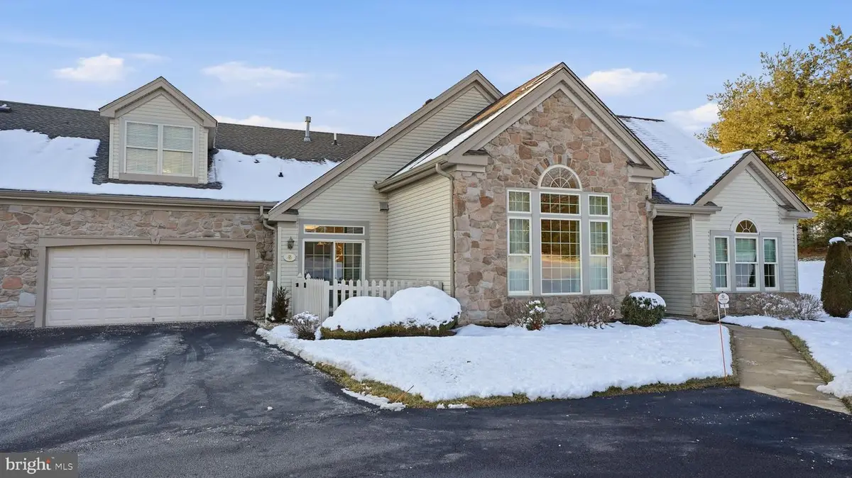 4 Legacy Oaks Dr, Richboro, PA 18954 - Image #1
