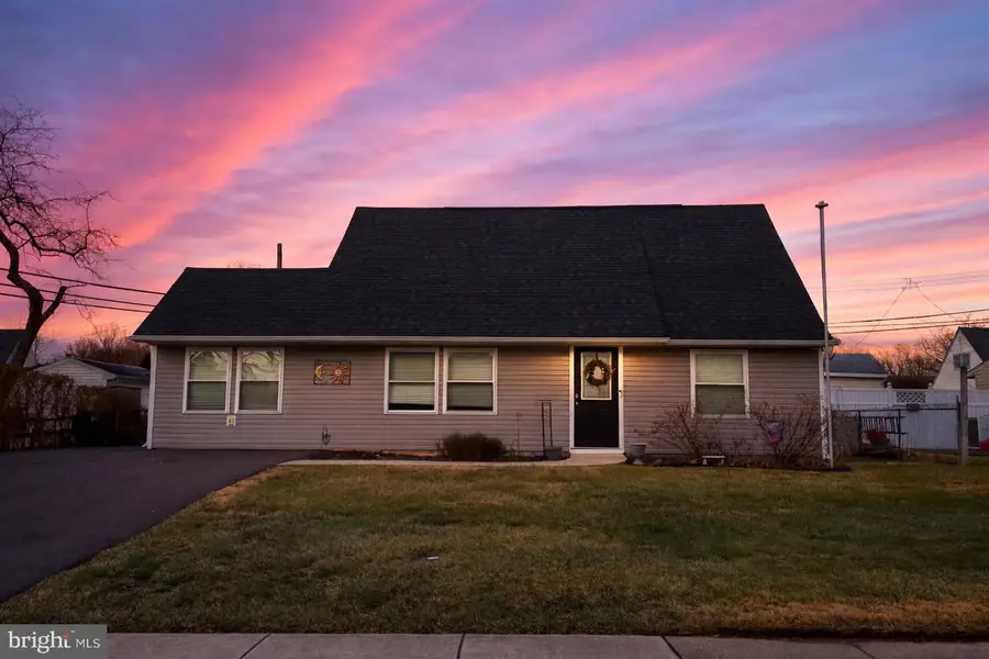 5 June Rd, Levittown, PA 19056 - Image #2