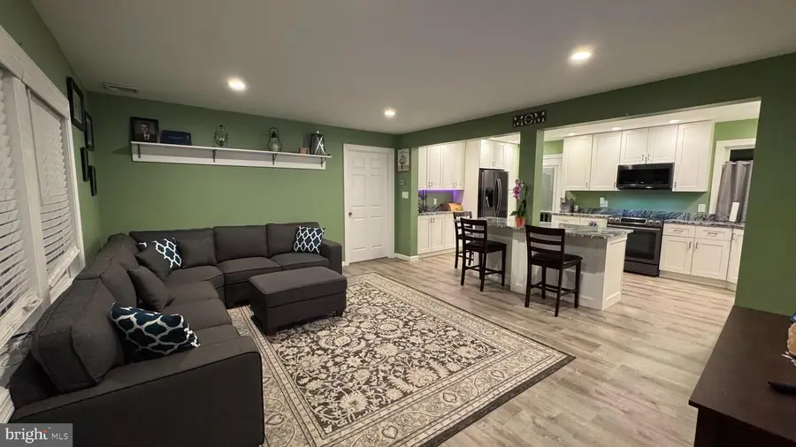 5 June Rd, Levittown, PA 19056 - Image #3