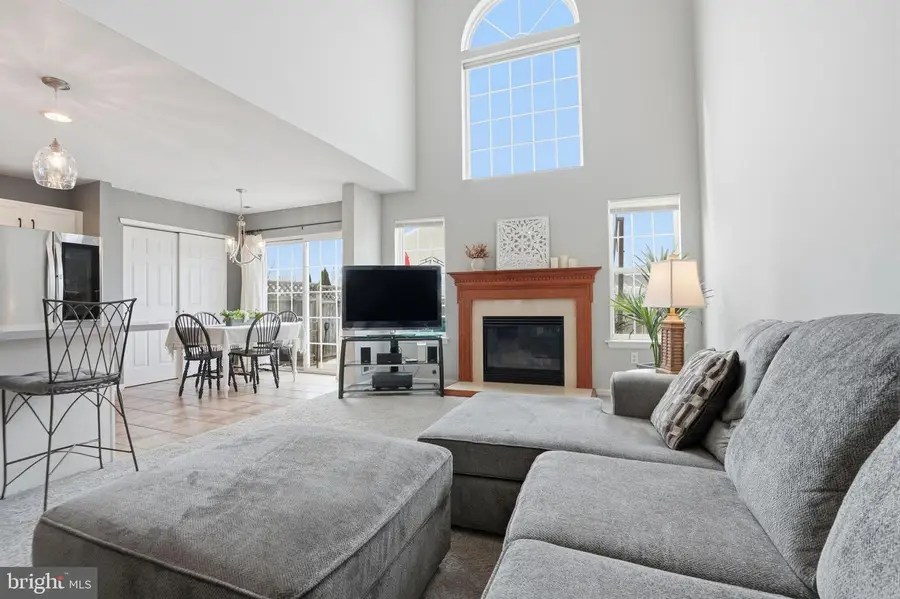 434 Mahogany Walk, Newtown, PA 18940 - Image #3