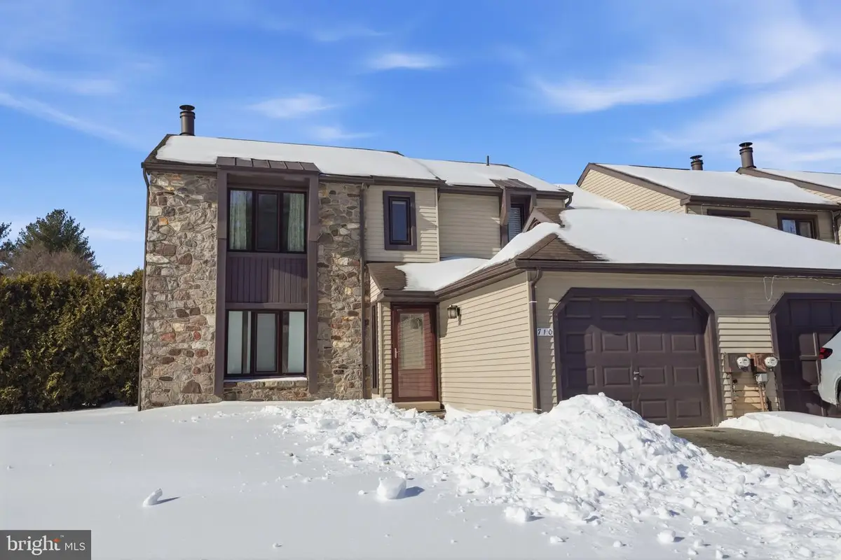 710 Trowbridge Dr, Southampton, PA 18966 - Image #1