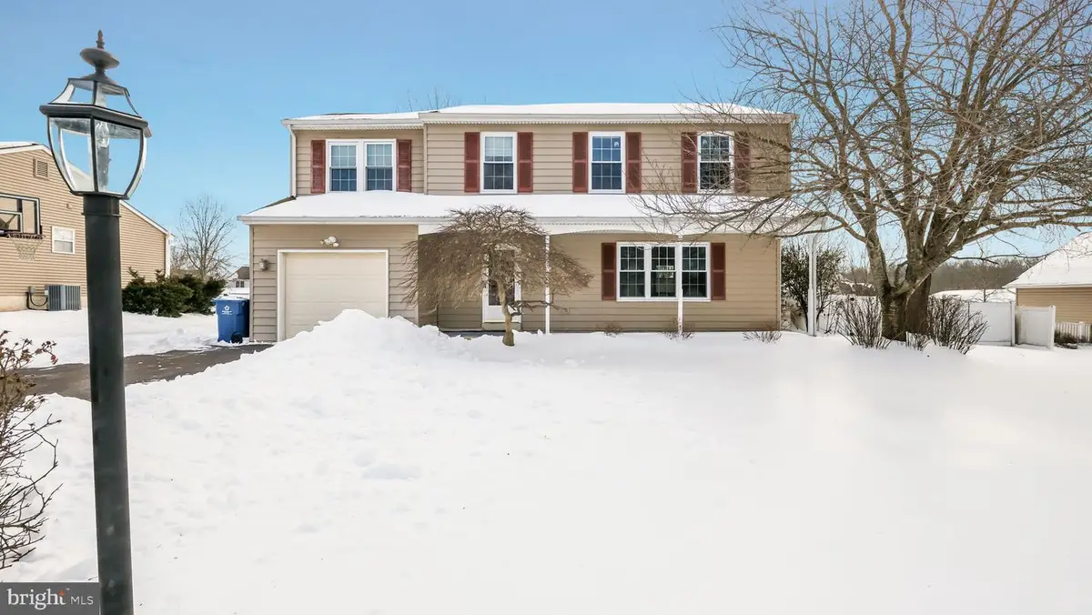 79 Lynwood Dr, Chalfont, PA 18914 - Image #1