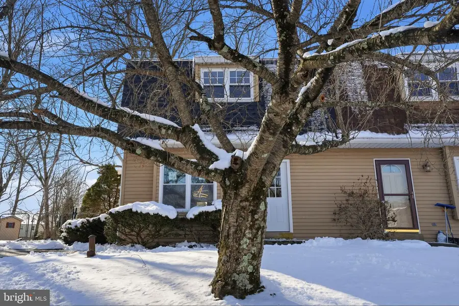 729 Lexington Way, Perkasie, PA 18944 - #2