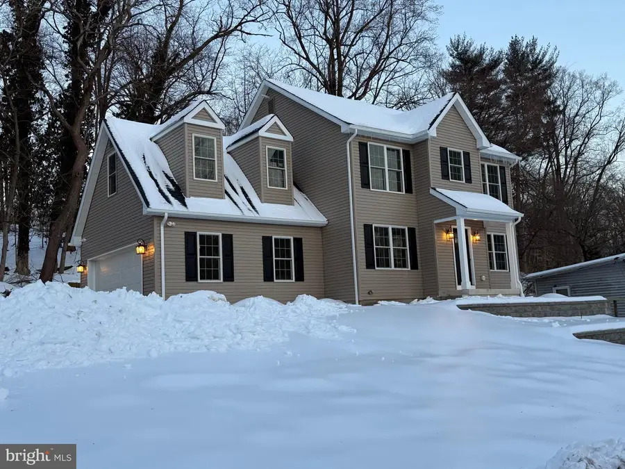 1001 Playwicki St, Langhorne, PA 19047 - Image #2