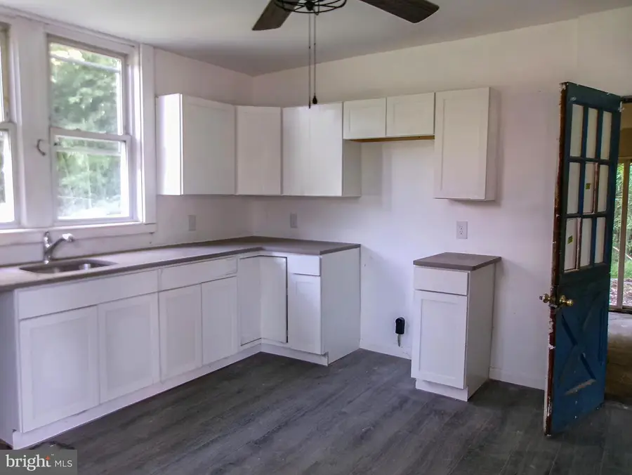 2441 Trevose Rd, Feasterville Trevose, PA 19053 - #3