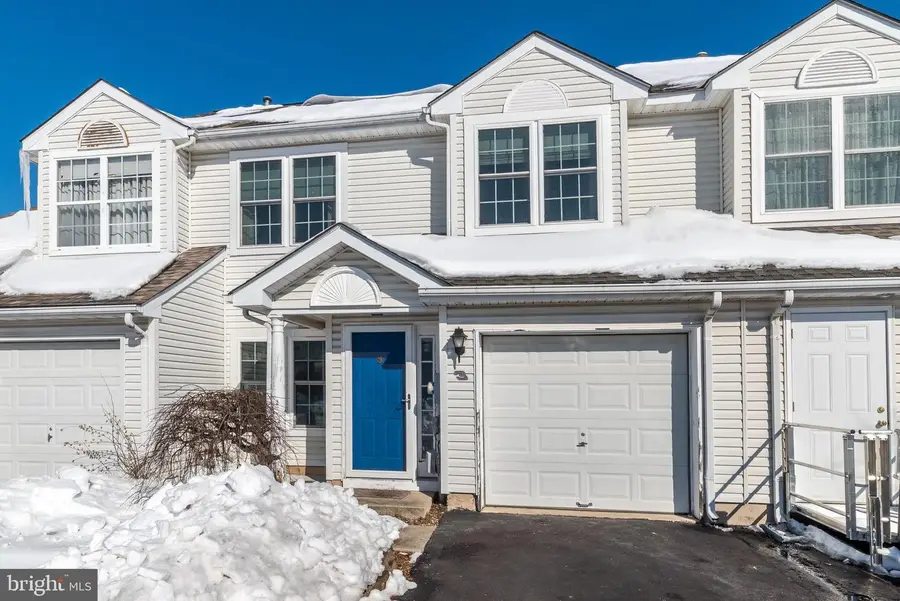 3 Glen Meadow Ct, Quakertown, PA 18951 - Image #2