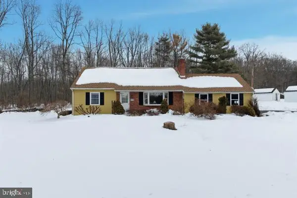 1627 Diamond St, Sellersville, PA 18960 - #2