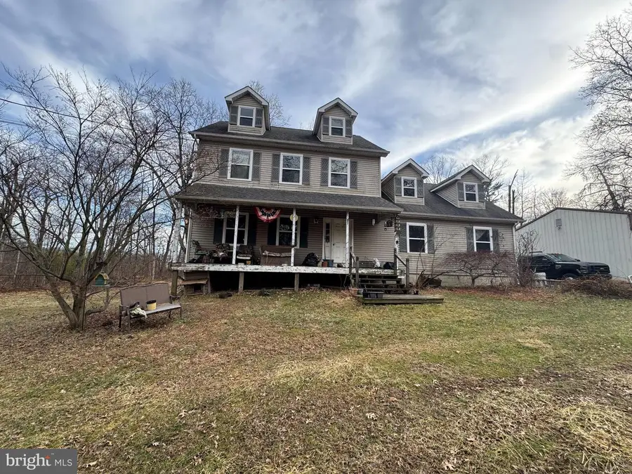 1086 Bridgeton Hill Rd, Upper Black Eddy, PA 18972 - #2
