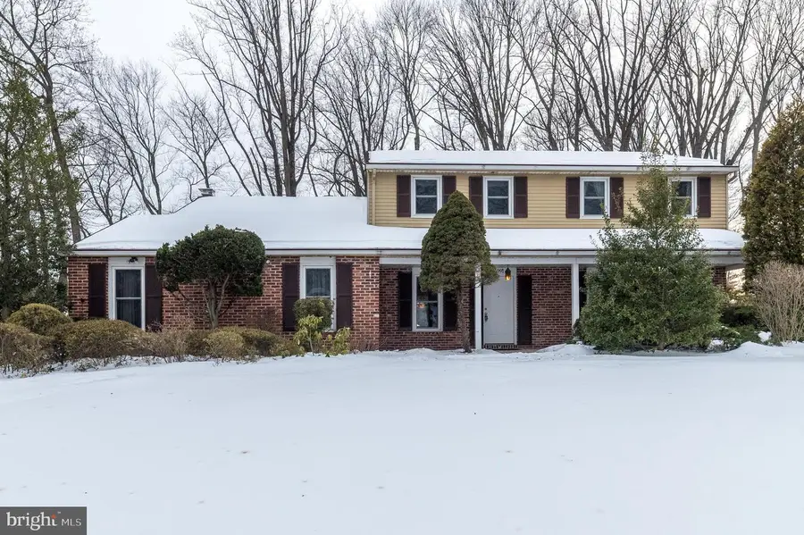 1091 Independence Dr, Yardley, PA 19067 - Image #2