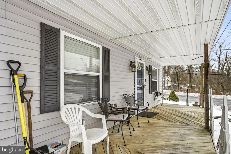 41 Pleasant Ave, Langhorne, PA 19047 - Image #3