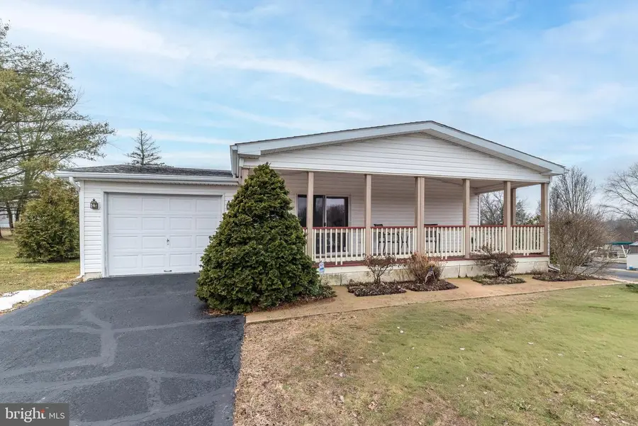 96 Willow Ln, Sellersville, PA 18960 - #2