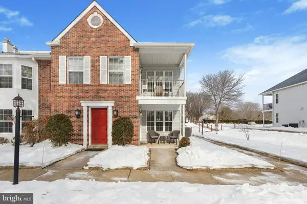 322 Fountain Farm Ln, NEWTOWN, PA 18940