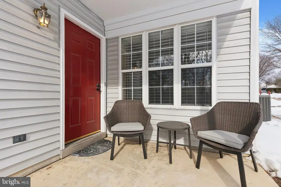 322 Fountain Farm Ln, Newtown, PA 18940 - #3