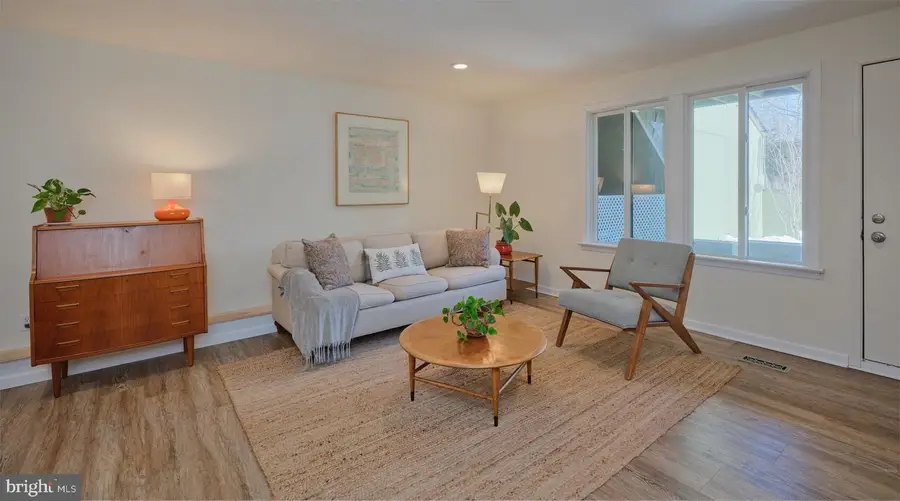 27-a Darien, New Hope, PA 18938 - #3