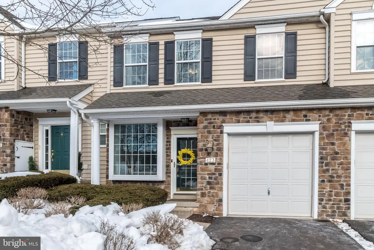 423 Elm Cir, Chalfont, PA 18914 - #1