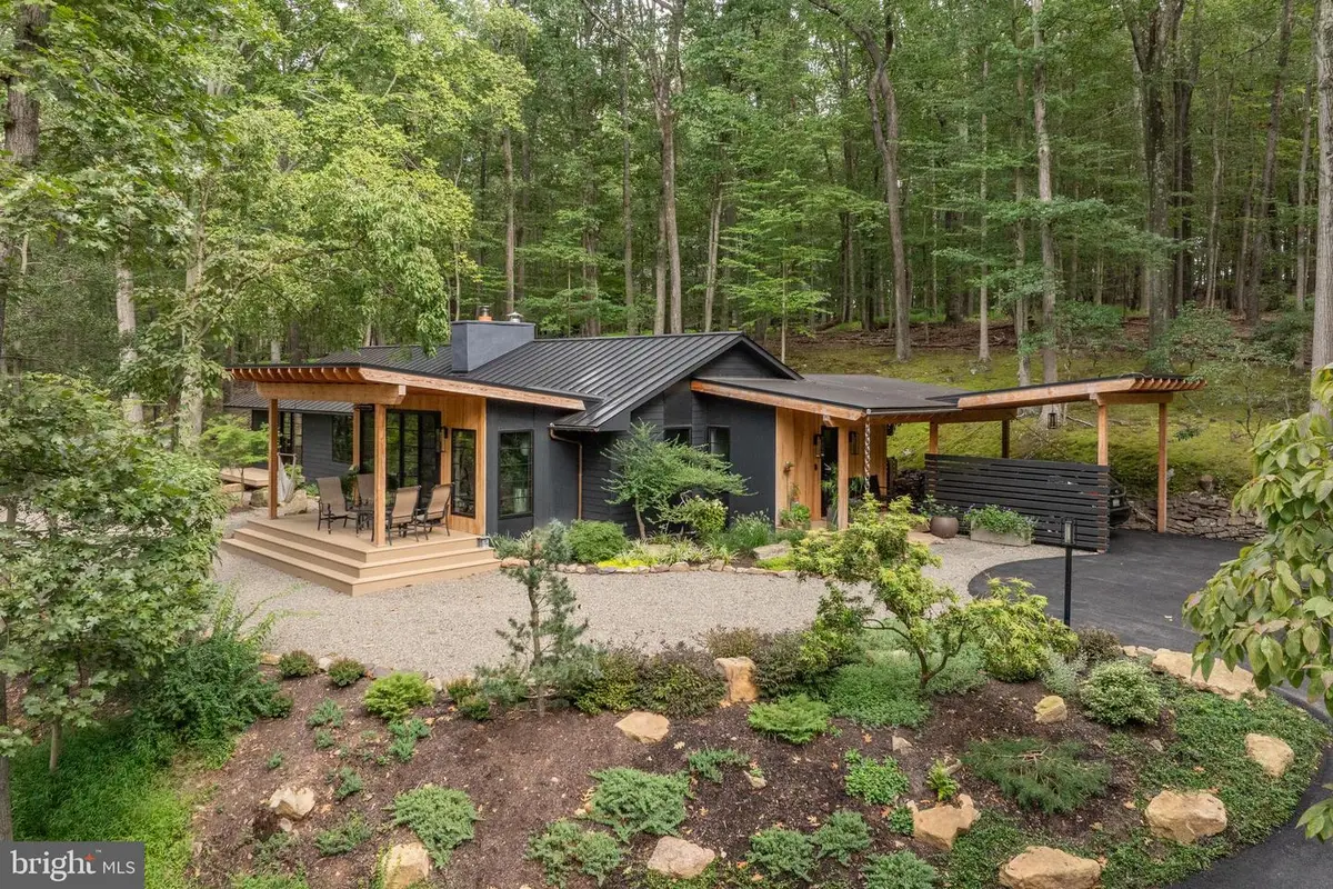 7034 Ely Rd, New Hope, PA 18938 - #1